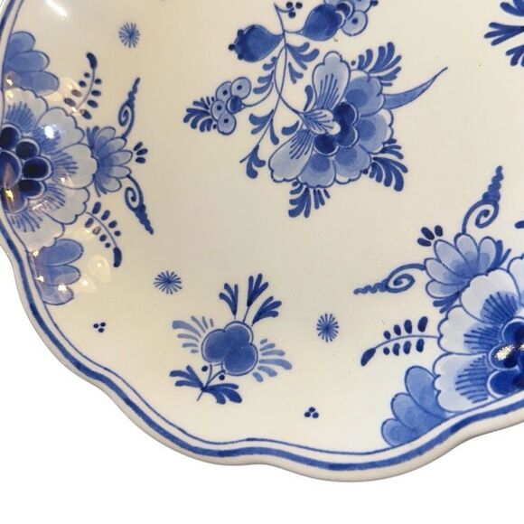 645 by Royal Delft Wall plate made by Porceleyne Fles scalloped blue and white d - Picture 4 of 7